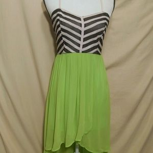 🛍5 for $25🛍Hi-lo dress by Jealous Tomato small